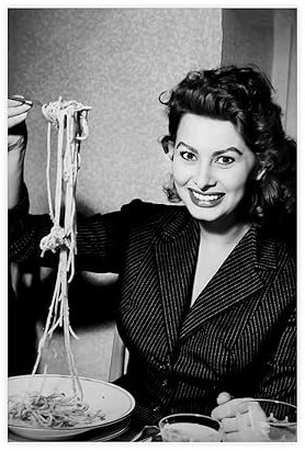 Poster auf Leinwand, Motiv: Sophia Loren, Essen, Spaghetti, Schlafzimmer-Dekor, Sportlandschaft, Büro, Raumdekoration, Geschenk, ungerahmt, 20 x 30 cm