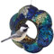 Sunnydaze Indigo Blume 22,9 cm Runder Vogelfutterspender mit Großem Durchflugloch - Vogelhaus zum Aufhängen mit Design aus Gesprungenem Glas