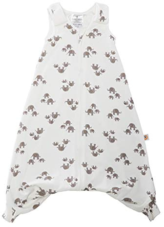 ERGObaby Baby-Schlafsack Sommer mit Füßen Gurtschlitz 6-18 Monate 0.5 TOG Baumwolle, Sommerschlafsack On The Move Elephant