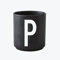 Design Letters - Becher - Buchstabentasse - Buchstabe: P - Porzellan - Schwarz - Arne Jacobsen