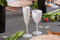 Decor Decorline - 96 Sektläser aus Premium-Kunststoff Weiss Stiel-Glas Wiederverwendbar Champagner Gläser für Hochzeiten & Partys, 170ml - Mehrweg & Stabil