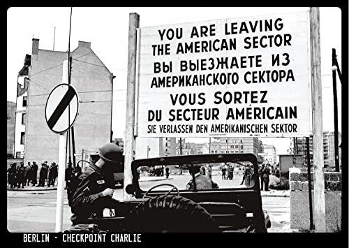 25x Postkarte Berlin Checkpoint Charlie | 25 Stück | schwarz-weiss | mehrfach beschichtet, designed in Berlin | Standart-Format A6