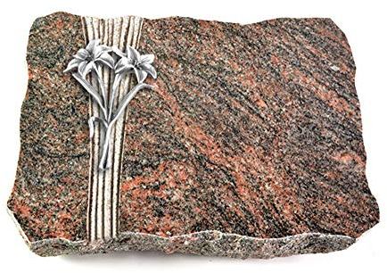 Wilhelmy Grabmale Grabplatte, Grabstein, Grabkissen, Urnengrabstein, Liegegrabstein Modell Strikt 40 x 30 x 5 cm Himalaya-Granit, poliert inkl. Gravur (Aluminium-Ornament Lilien)