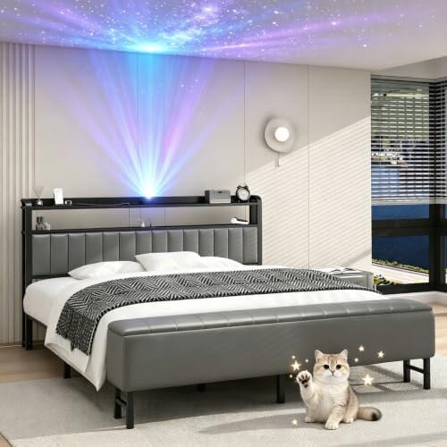 Polsterbett 180x200 mit Sternenprojektor und Aufbewahrungsbank, Grau | Doppelbett 180x200 mit Ladestation(Steckdose, USB und Type-C-Port) Gepolstertes Kopfteil , Lattenrost aus Metall, Geräuschlos