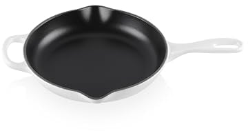 Le Creuset Enameled Cast Iron Signature Iron Handle Skillet, 9 (1-3/8 qt.), White