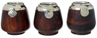 Mate argentino en madera de Caldén con virola y detalle de alpaca