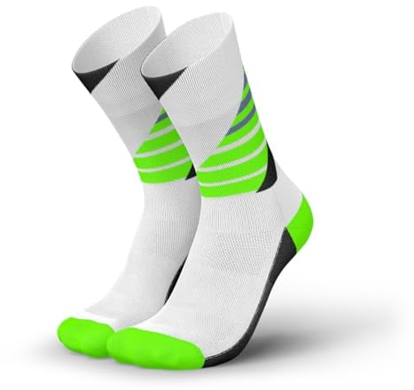 INCYLENCE Laufsocken für Damen und Herren mit leichter Kompression,1 Paar (DE/NL/SE/PL, Numerisch, 43, 46, Regular, Regular, Ladders Black Green)
