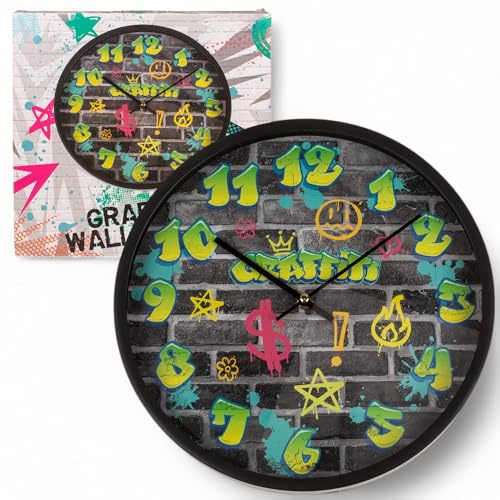 MIJOMA Wanduhr – Runde Quarzuhr mit lustigem Design-Ziffernblatt, analoger Zeitanzeige, batteriebetrieben, Moderne Deko-Uhr für Wohnzimmer, Küche & Büro (Graffiti)