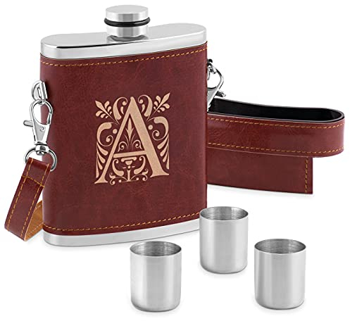 Maverton Flachmann mit Gravur - personalisiert - 250 ml - aus Edelstahl - 3x10 ml Pinnchen - Lederetui mit Riemen - Geburtstagsgeschenk und mehr - Farbe: Silber/Braun - Monogramm