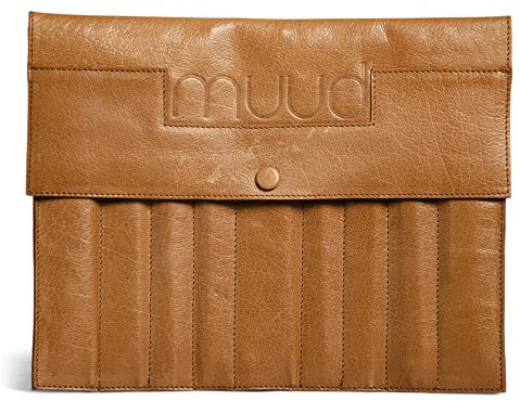 muud Oslo XL handgefertigtes Nadeletui aus Leder Whisky