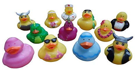 12 x Badeenten Quietscheenten 12 Designs Bunt Ente Pirat Gummi Farbig Badezubehör Drache Wikinger Braut Babyparty Pool Strand