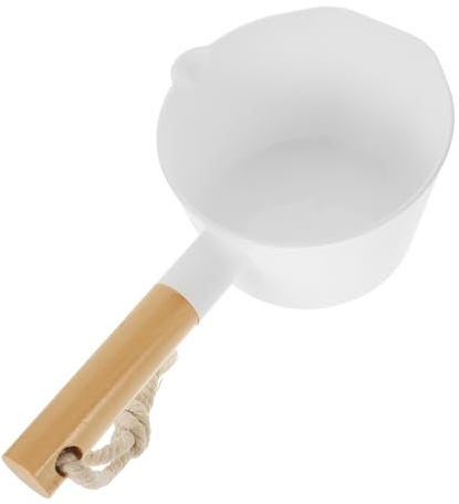 HOMSFOU Long Handle Wooden Water Scoop Bailer for Bath Kitchen Garden Water Ladle with Capacity Cleaning Home Accessories