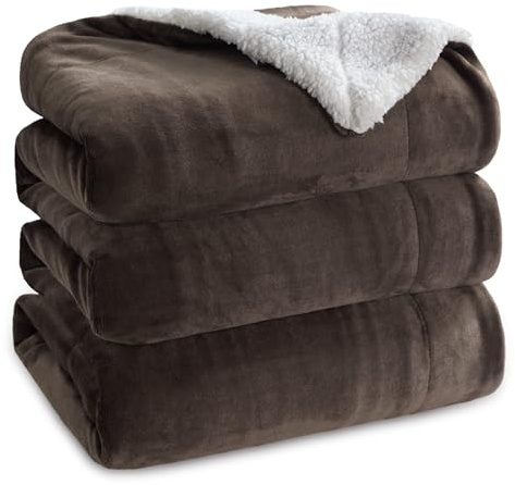 Bedsure Sherpa Fleece Throw Blanket - Thick, Warm, Brown, Queen, 220x240cm | Sherpa Blanket, Fluffy, Super Soft, Cosy, Fleece Sofa Throw, Thick and Warm, Family and Pets, Home Decor