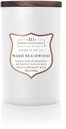 Manly Indulgence Signature Collection Duftkerze im Glas, warmes Strandholz, Holzdocht, 590 ml, Weiß