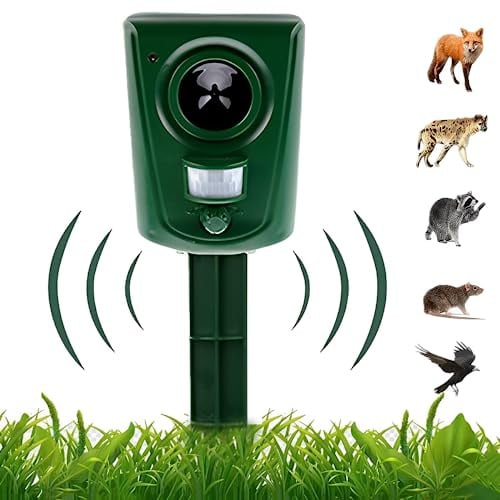 Cat Deterrent,Ultrasonic Cat Repellent, Battery Operated Animal Repeller Waterproof Outdoor Repellent Deterrent with Motion Sensor for Garden Yard Field Farm Dogs, Birds, Fox