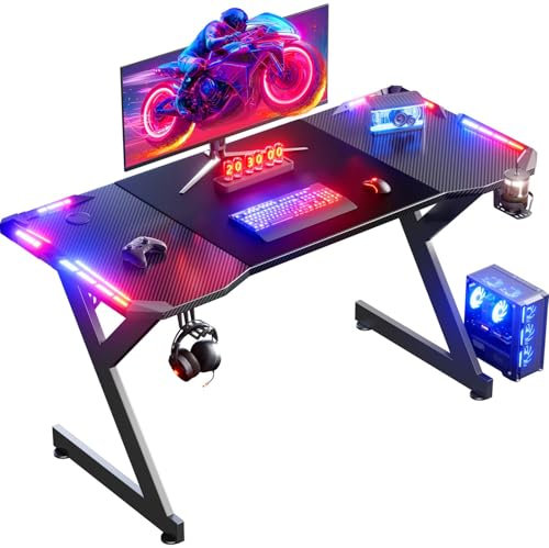 HLFURNIEU LED Gaming Schreibtisch, Gaming Tisch 120 x 60 cm, Gamer Schreibtisch mit Kohlefaserplatte, Ergonomischer PC Tisch mit Getränkehalter und Kopfhörerhaken, Schwarz