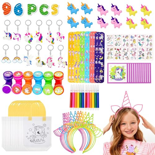 Qcdou Gadget Unicorno Compleanno, 96 Pezzi Imbottitura di Giocattoli Per Feste, Perfetto per Compleanno e Feste a Tema Inclusi Braccialetti Portachiavi Cerchietto e Tatuaggi, Regalini Fine Festa