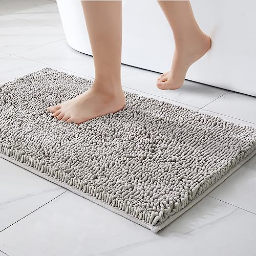 MIULEE Badematte 60x90 cm Hellgrau – Super Saugfähiger Badteppich Weich & rutschfest, Waschbarer Badezimmerteppich aus Chenille Mikrofaser für Dusche & WC – Pflegeleichter Badvorleger für Zuhause