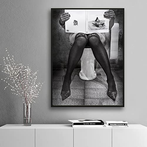 ULMYH Sexy Frauen Lesen Auf Toilette Poster Modefotografie Bild Schwarz Weiß Leinwand Wand Bilder Nordisches Modernes Wc Dekorativ 50 X 70 Cm Ohne Rahmen