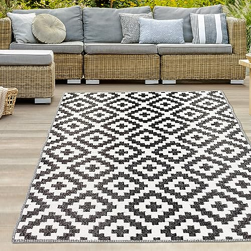 Teppich-Traum Wetterfester Outdoor-Teppich Außenteppich 150x220 cm Gartenteppich Campingteppich Balkon Terrasse Plastik Kunststoff pflegeleicht schwarz weiß
