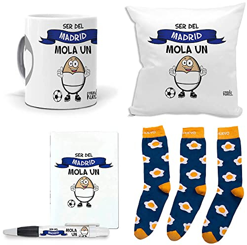 mundohuevo Mega Regalo Personalizado Divertido Futbol. Ser del Madrid Mola un Huevo. Taza, cojin, libreta, boli y Trio de Calcetines