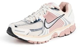 Nike Women's Zoom Vomero 5 Shoes, Sail/Sail/Pearl White/Particle, 5.5