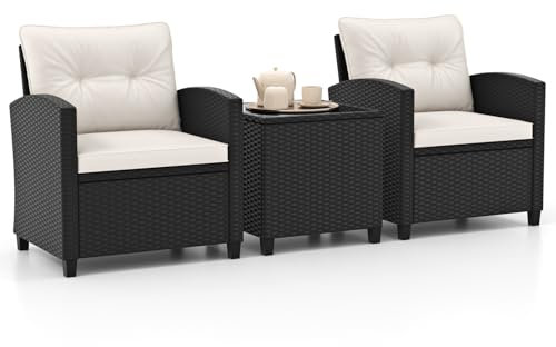 GYMAX Ensemble de Salons de Jardin pour 2 Personnes, Chaises en Rotin PE, Table Basse en Verre Trempé, Coussins Lavables, Mobilier d'Extérieur pour Balcon Jardin Bord de Piscine (Blanc)