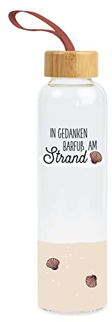 Grafik-Werkstatt Trinkflasche aus Glas mit lustigem Spruch | mit Griffschlaufe | 550 ml | Barfuß am Strand, Bunt