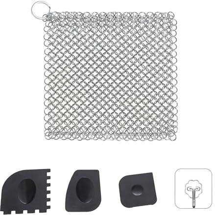 IUSOT Gusseisenreiniger für Dutch Oven, 10 x 10 cm, Grill Bürste Reinigungsset, Edelstahl Kettenschrubber mit Kunststoff Grillschaber und Selbstklebende Haken für Grillpfannenoder und Teekanne Glas