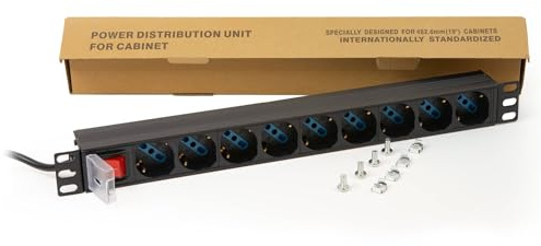 Connetto - 19 Rack-Steckdosenleiste 9 Universalsteckdosen mit Schalter Italienischer Stecker 16 A