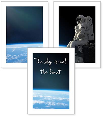 Kreative Feder 3-teiliges Premium Poster-Set | Kunstdruck | Astronaut | Deko Bild für Ihre Wand | optional mit Rahmen | Wohnzimmer Schlafzimmer Modern Fine Art | DIN A4 / A3 (A4, ohne Rahmen)