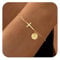 VIROMY Gold Armbänder für Frauen Dainty Cross Chain 14K Gold Plattiert Ursprüngliche M Anhänger Armband für Frauen Charm Letter Chain Dainty Nicht Anlaufender Schmuck