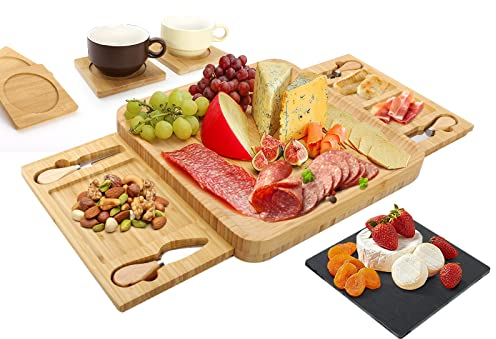 Todeco Plateau à Fromage en Bambou, Plateau à charcuterie avec 4 Couteaux à fromage, 4 sous-verres et 2 tiroirs Coulissants, pour Servir des apéritifs et Viande, pour Noël, Valentin, Anniversaire