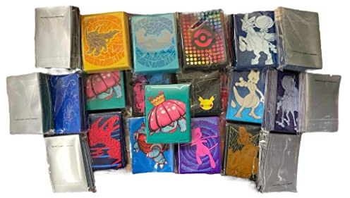 Pokeman Elite Trainer Box Sleeves/Top Trainer Box Hüllen Zufällig ausgewähltes Motiv (65 Kartenhüllen für Sammelkarten) + Heartforcards® Versandschutz