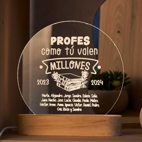 DEREGALOOS Lámpara LED Personalizada Profe con nombres. Placa de metacrilato personalizada profes. Regalo original para profes. Regalo Fin de Curso profesores. (Profes como tú valen millones)