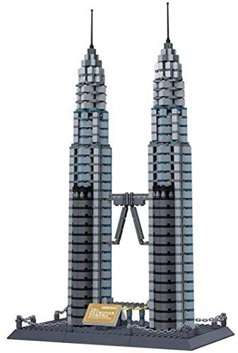 Wange Petronas Towers of Kuala Lumpur. Architecture building bricks set.
