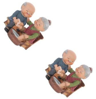 Zerodeko 2pcs Resin Old Couple Statue Elderly Couple Figurines Decorative Craft for Grandparents Personalised Christmas Decoration