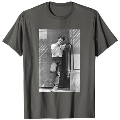 American Singer-Songwriter Street Portrait By George DuBose T-Shirt