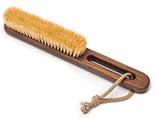 Vegan clothing brush from Steamery, ideal for pet owners. Acts as a dog hair remover and removes lint