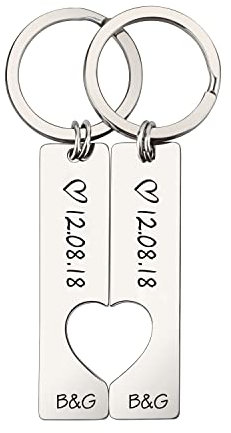 Personalised Name Keychain 2Pcs Matching Couple Keychain Set Custom Engraved Name and Date Heart Puzzles Keyring Key Tag for Girlfriend Boyfriend