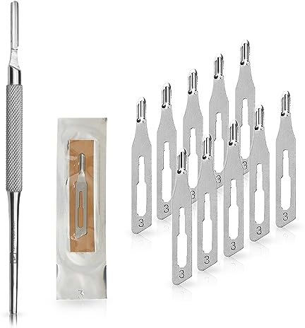 May Set di bisturi Podologie: 10 lame a scalpello cave, 3 confezionate sterili, 1 supporto per bisturi con manico rotondo in acciaio inox