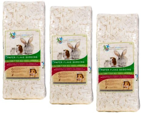 Norfolk Industries Paper Flake Bedding 3 x 900g (5.8ltr) Bale | Safe, Small Animal Bedding, Rabbits, Guinea Pigs, Hamsters, Degus, Mice, Rats, Chinchillas