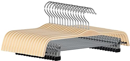 JS HANGER Hosenbügel aus natürlichem Holz mit Clips, 16 Stück, Holz-Kleiderbügel für Jeans, Hosen, Shorts mit 2 verstellbaren Clips