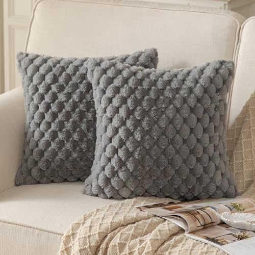 Mandioo 2er Set Grau superweichen dekorative Plüsch Kissenbezug Kissenbezüge 40 x 40 cm Wollsamt Dekokissenbezüge Kissenhülle Sofakissen Dekokissen flauschig für Couch Sofa Bett Wohnzimmer