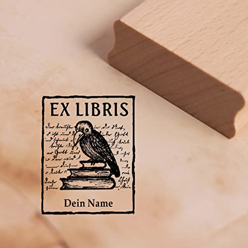 Ex Libris Stempel mit Name - Rabe auf Büchern und alte Schrift Exlibris Buch Motivstempel Holzstempel 38 x 48 mm