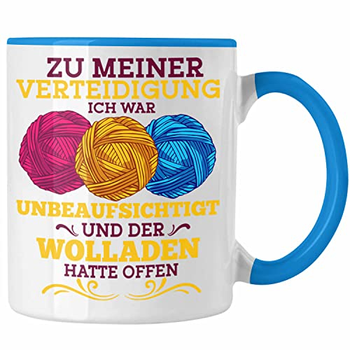 Trendation - Lustige Strick Häkel-Tasse Geschenk Stricken Häkeln Spruch Oma Rentner (Blau)