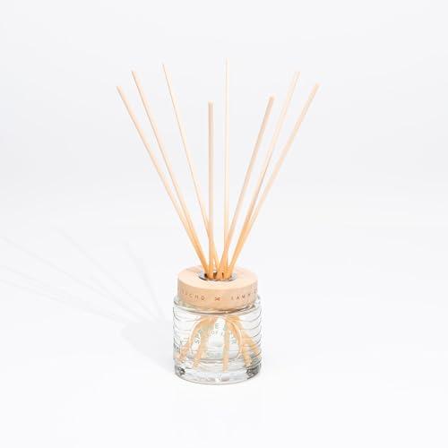 Isle of Skye Candle Company Spruce & Fir Reed Diffuser | Premium Fragrance | Hand-poured in Scotland | Effortless home fragrance | 10 Weeks Diffuse Time | Plant-based, sustainable augeo