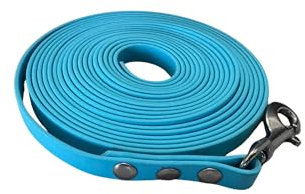 PetsGlamour Biothane Schleppleine für Hunde | 13mm | 3–20m | Reißfest bis 225kg, Wetterfest, Antibakteriell, Original USA Biothane, Deutsche Handarbeit (Ohne Handschlaufe, Hell Blau, 3 Meter)