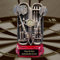 eberin · Pokal für Dart Spieler*innen – Exklusiver Preis im Dartsport · Darts Pokal personalisierbar für Dartturnier, Vereinsfeier, firmeninterne Dartwettbewerbe, Kneipe · 22cm · (MIT Gravur)