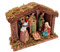 Spetebo Holz Weihnachtskrippe mit LED Beleuchtung - 20 cm - beleuchtete Tischkrippe mit 6 Figuren - traditionelle Weihnachts Tisch Baum Dekoration Batterie betrieben